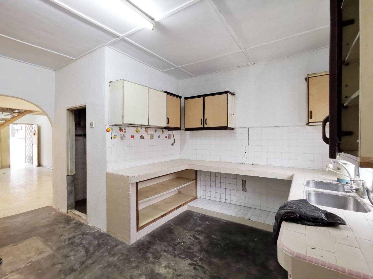 Double Storey Terrace Housr Jalan J Taman Melawati - photo 5