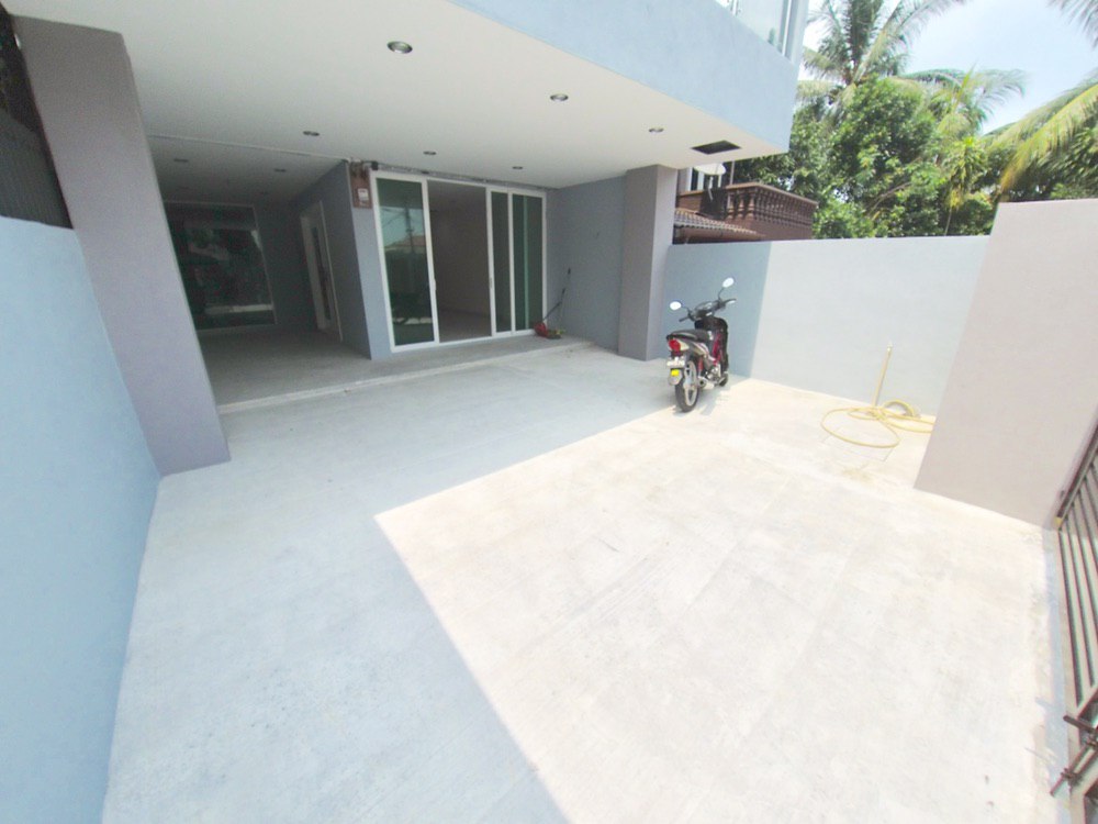Double Storey, Taman Rasmi Jaya, Ampang - photo 2