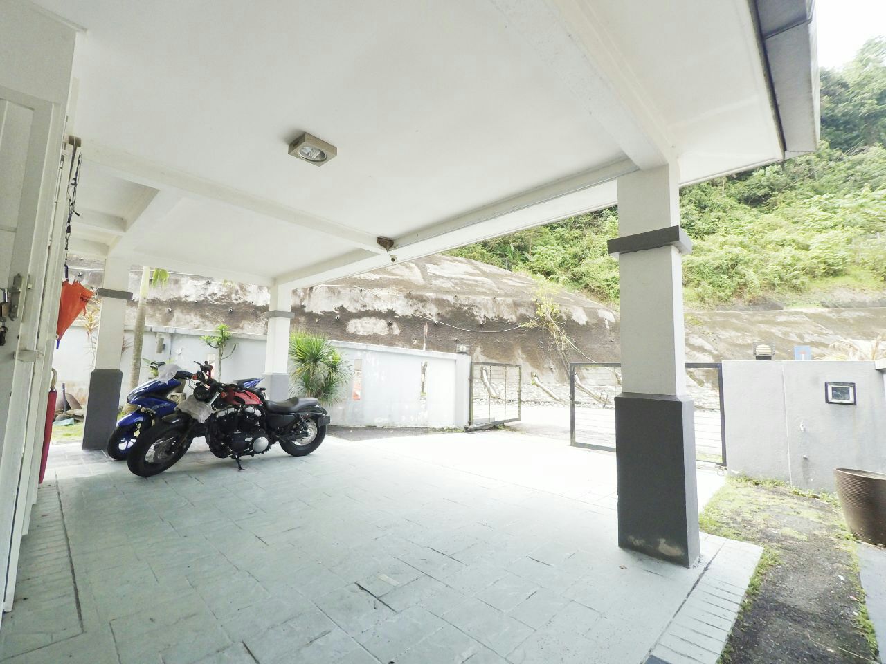 2 Storey Corner Terrace, Taman Sierra Ukay - photo 2