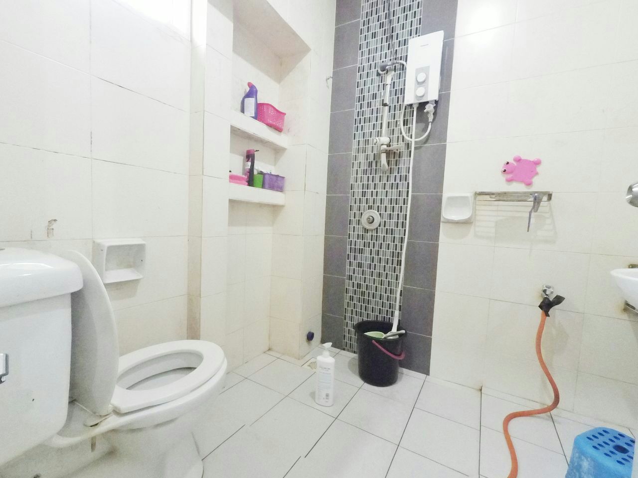 2 Storey Corner Terrace, Taman Sierra Ukay - photo 10