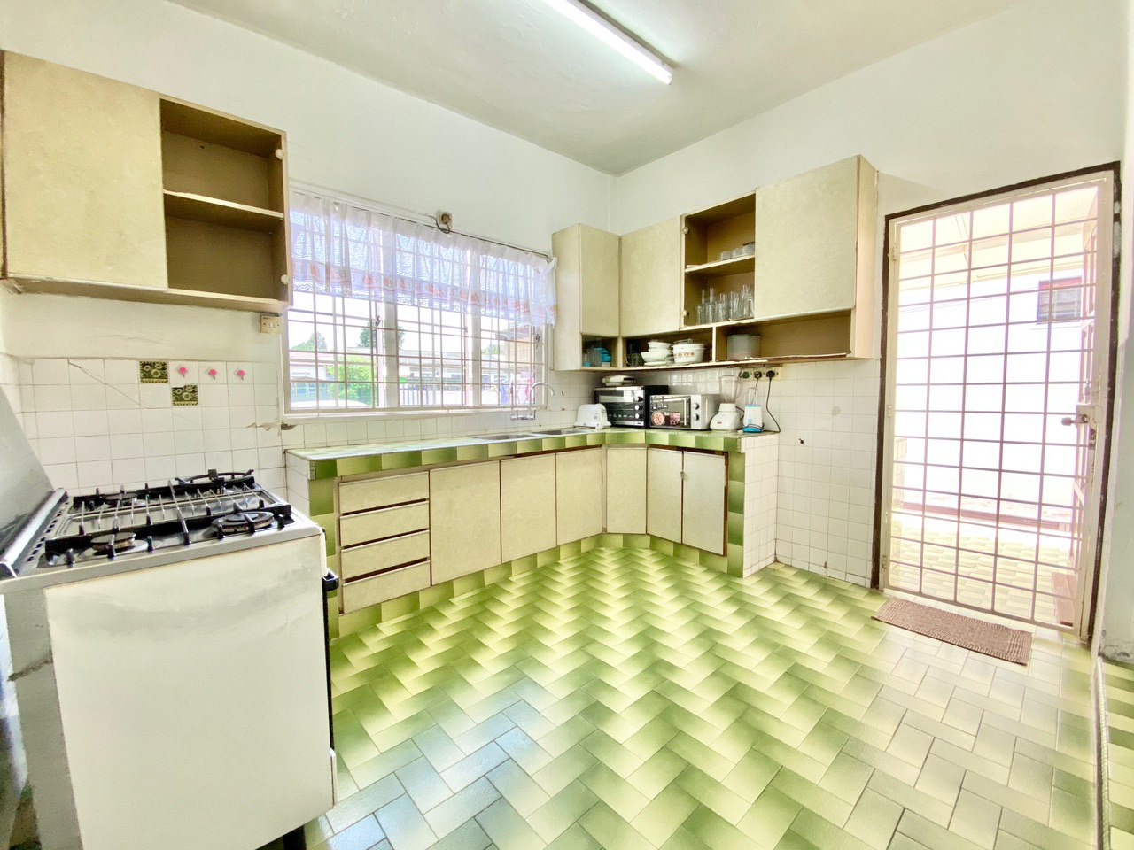 Semi D Corner lot 2 Storey Taman Sekamat Kajang - photo 5