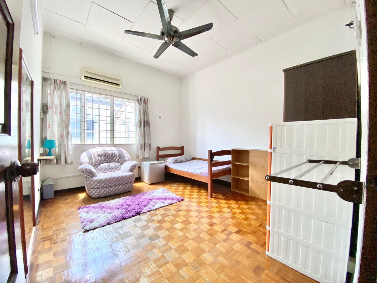 Semi D Corner lot 2 Storey Taman Sekamat Kajang - photo 9