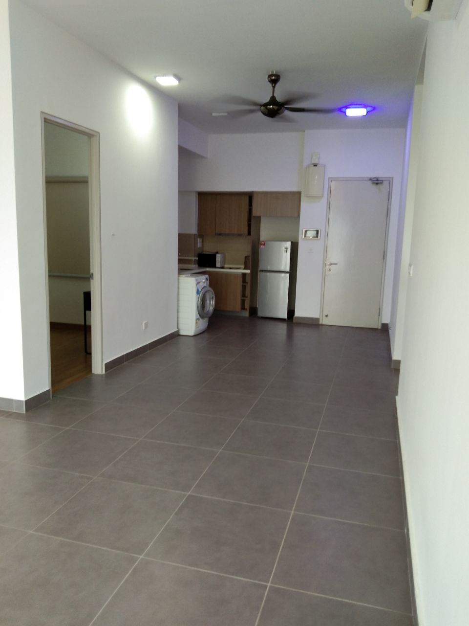 Condo Sentro Suites, Desa Pandan - photo 2
