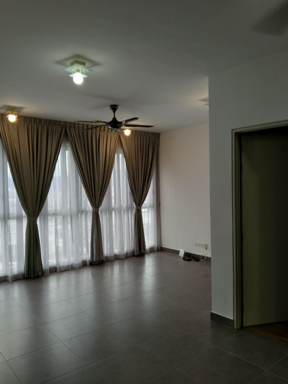 Condo Sentro Suites, Desa Pandan - photo 3