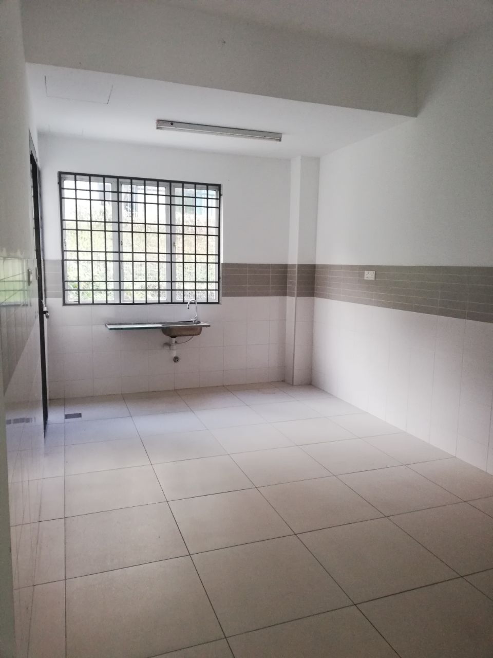 DOUBLE STOREY TERRACE TTDI GROVE KAJANG - photo 7