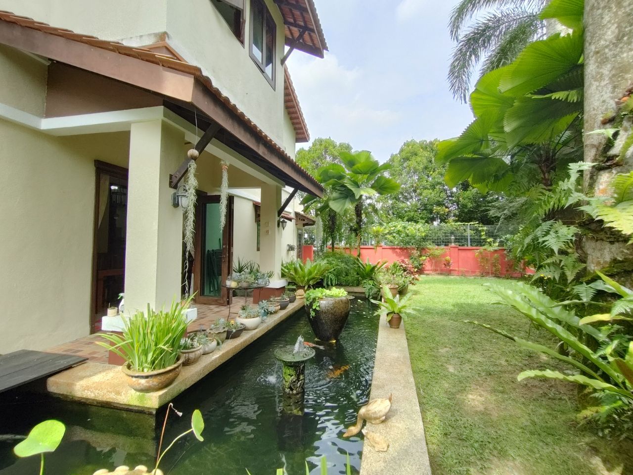 Taman Puncak Bukit Utama - photo 2