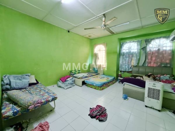 1 18mil Bandar Bukit Tinggi 2 2Sty 22x75 4R3B - photo 3