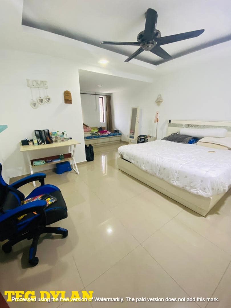 660k Taman Desawan Klang 2Sty 20x70 Fully Furnish - photo 2
