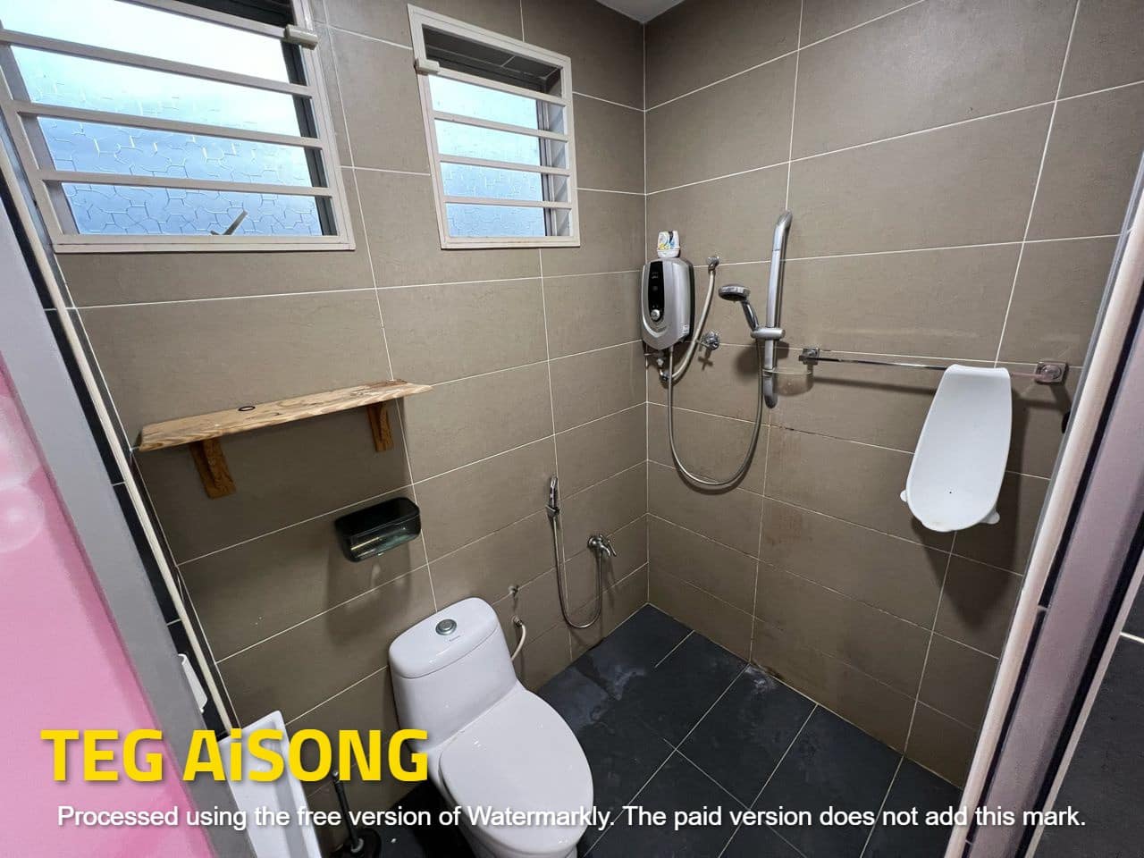 850k Corner 2Sty 40x70 Taman Sri Andalas Klang - photo 4