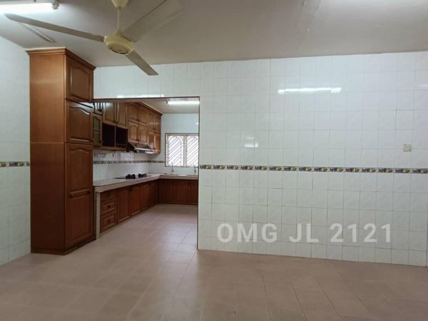 580k Bukit Tinggi 1 Klang 2Sty 18x65 - photo 8