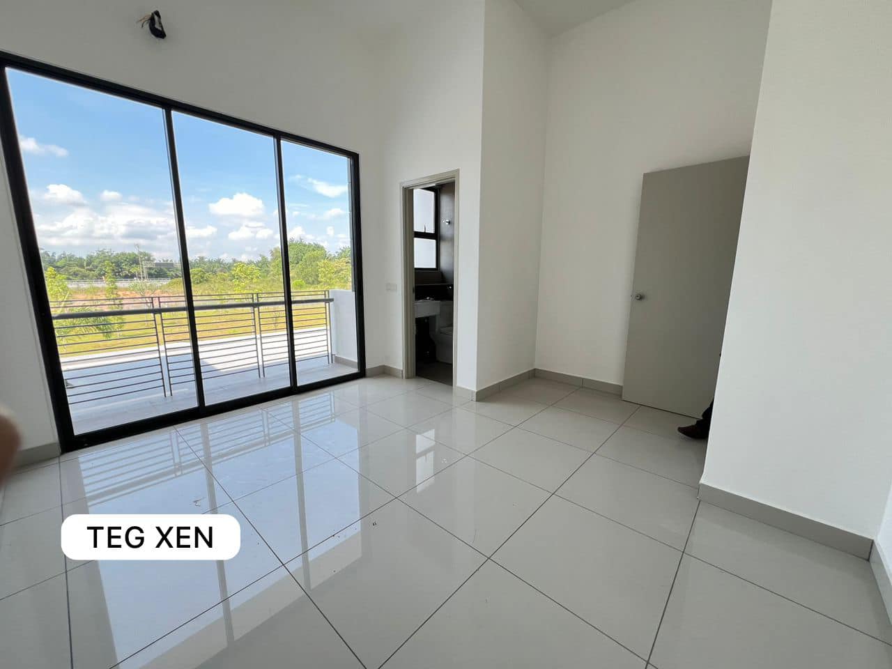 New Robin Residence Rimbayu 2Sty Storey 18x65 - photo 2