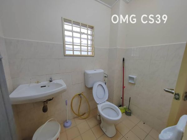 Bukit Tinggi Klang 2Sty 20x70 Kitchen Extended - photo 3
