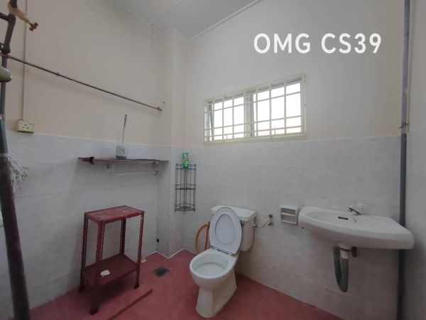 Bukit Tinggi Klang 2Sty 20x70 Kitchen Extended - photo 4