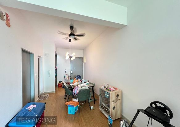 430k Maple Residence Parklands Klang 883sf Partial - photo 2