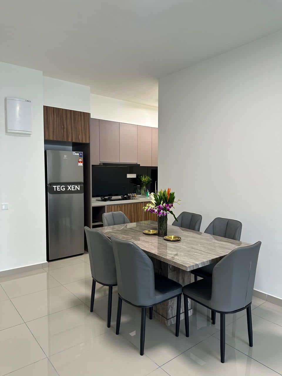2800 Fully Furnished D Cosmos Residences 1100sf - photo 2