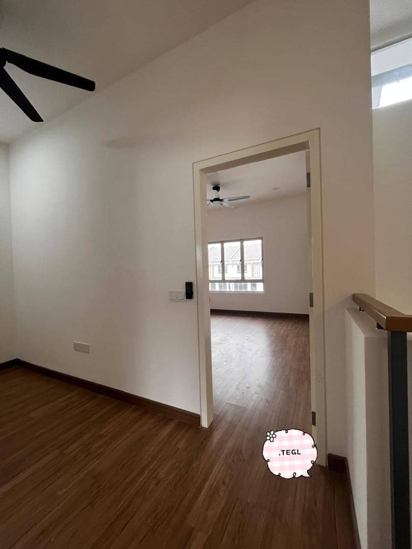 2500 Partial Furnished Bukit Raja Double Sty 20x75 - photo 7