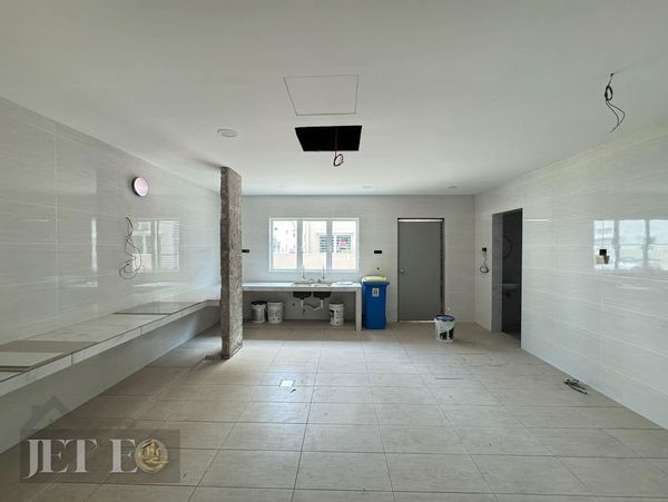 899k Zinnia Jaromas 2Sty Endlot 25x72 Renovated - photo 3