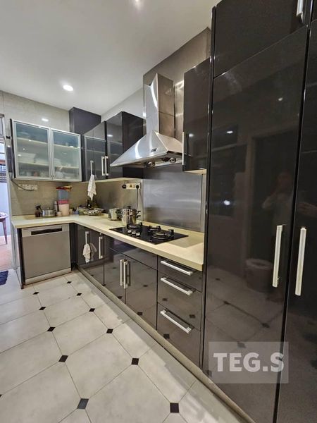2 53m Renovated KK Hills Kota Kemuning 2Sty SemiD - photo 3