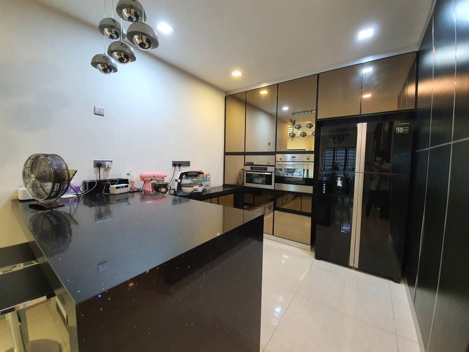 taman denai 3 storey house - photo 2