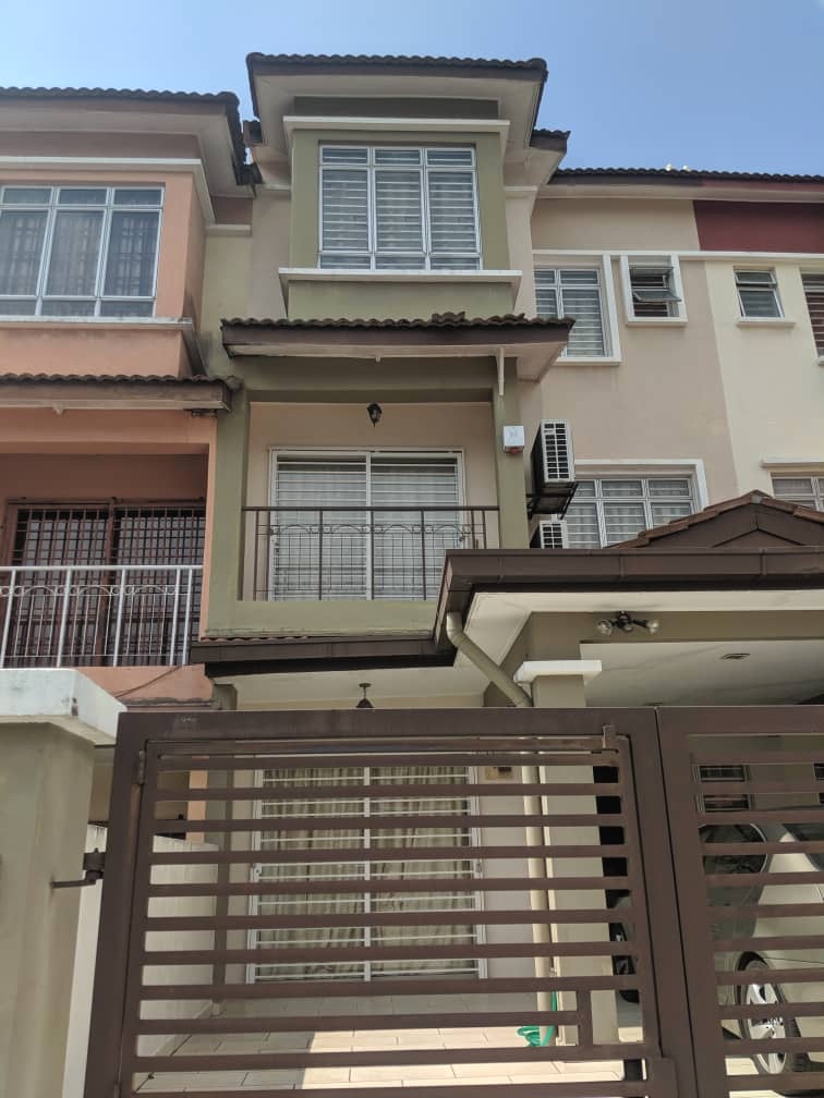 Terrace House Taman Puncak Jalil - photo 9