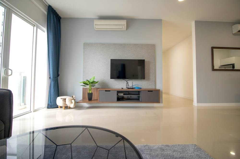 Pavilion Hilltop 1200 SF - photo 2