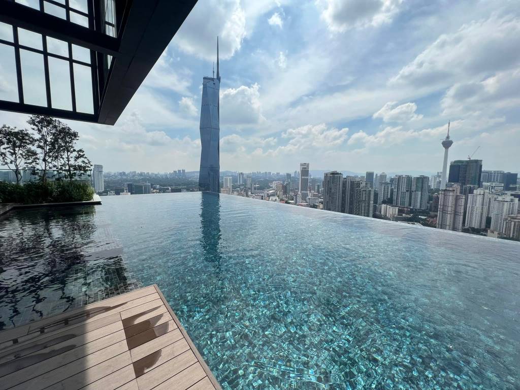 Lucentia Residences 654SF 1 - photo 7