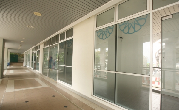 Metropolitan Square - photo 2