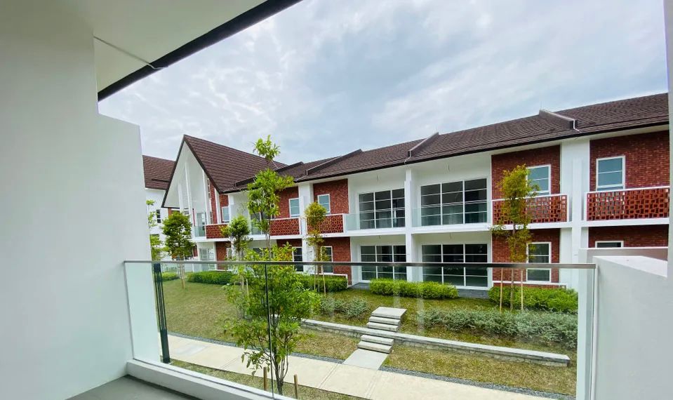 Emerald Hills Corner 1 5Mil - photo 3