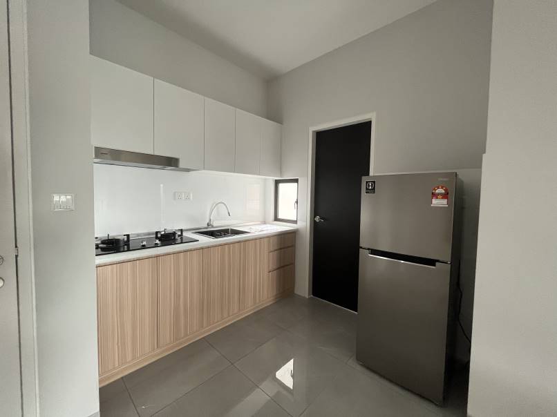 The Birch Walking distance to MRT station - photo 3