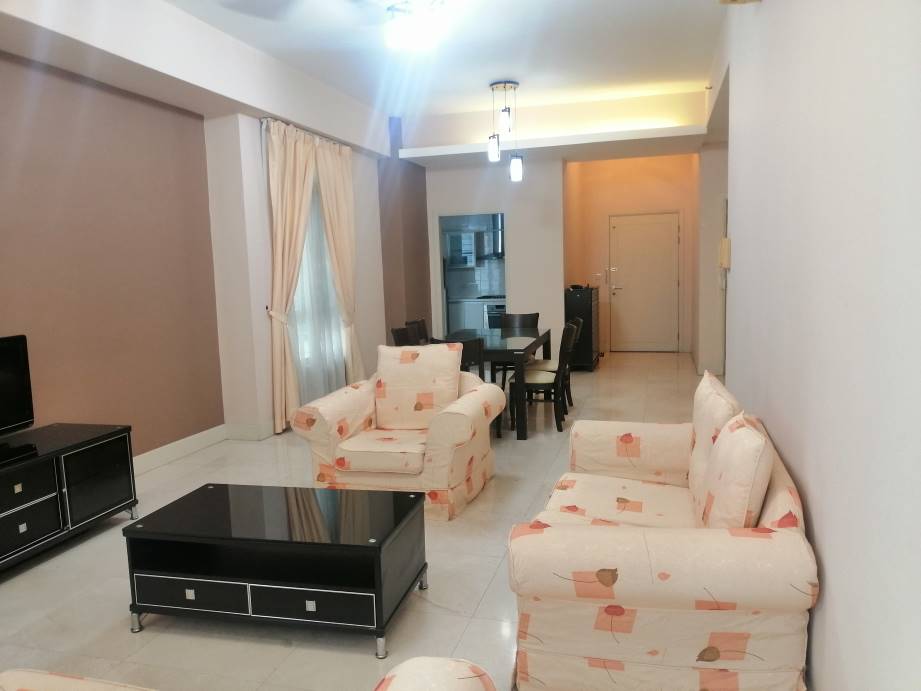 Northpoint Residences Mid Valley City - photo 2