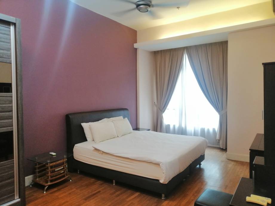 Northpoint Residences Mid Valley City - photo 4