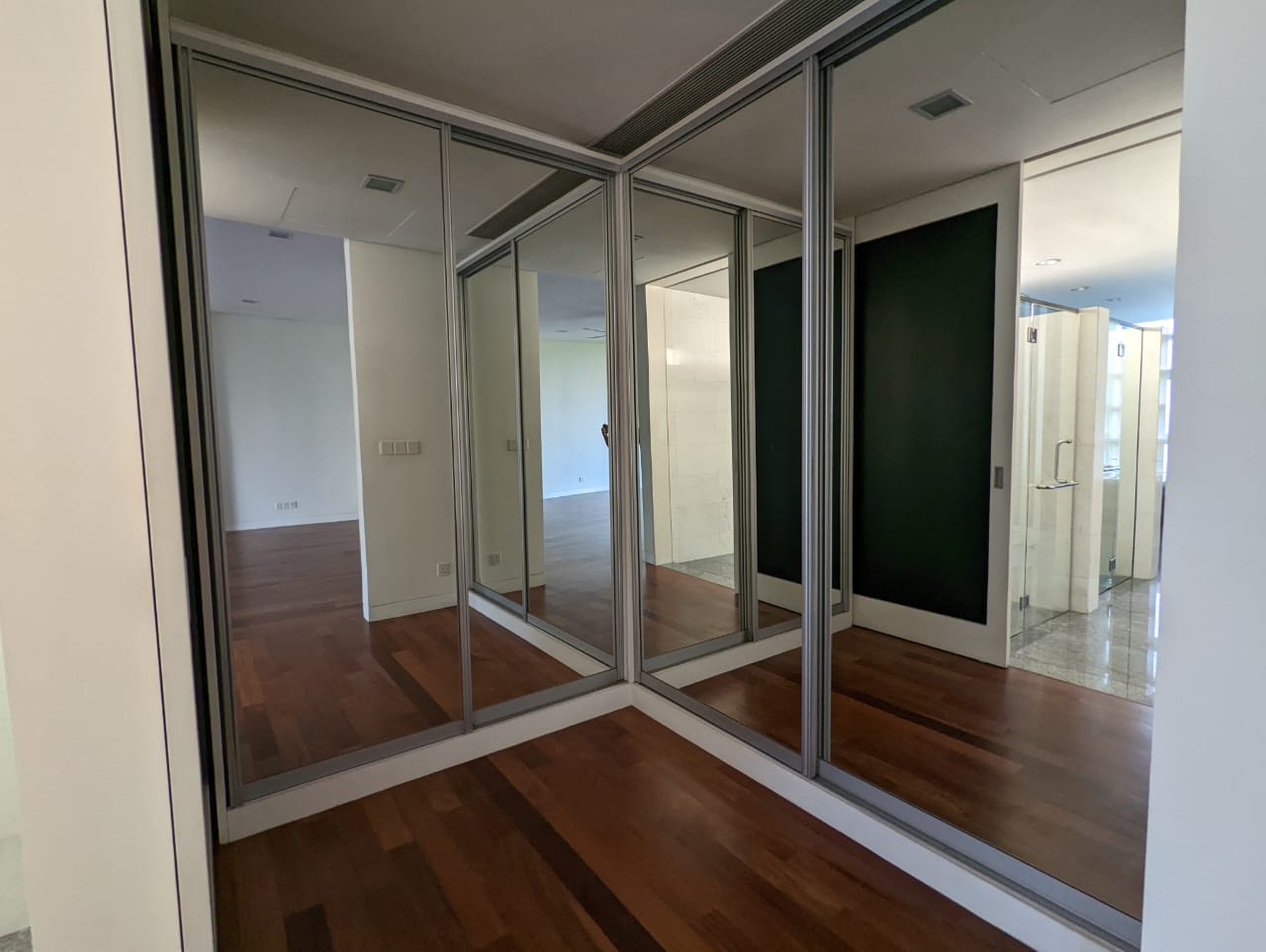 One Menerung Bangsar Town House - photo 6