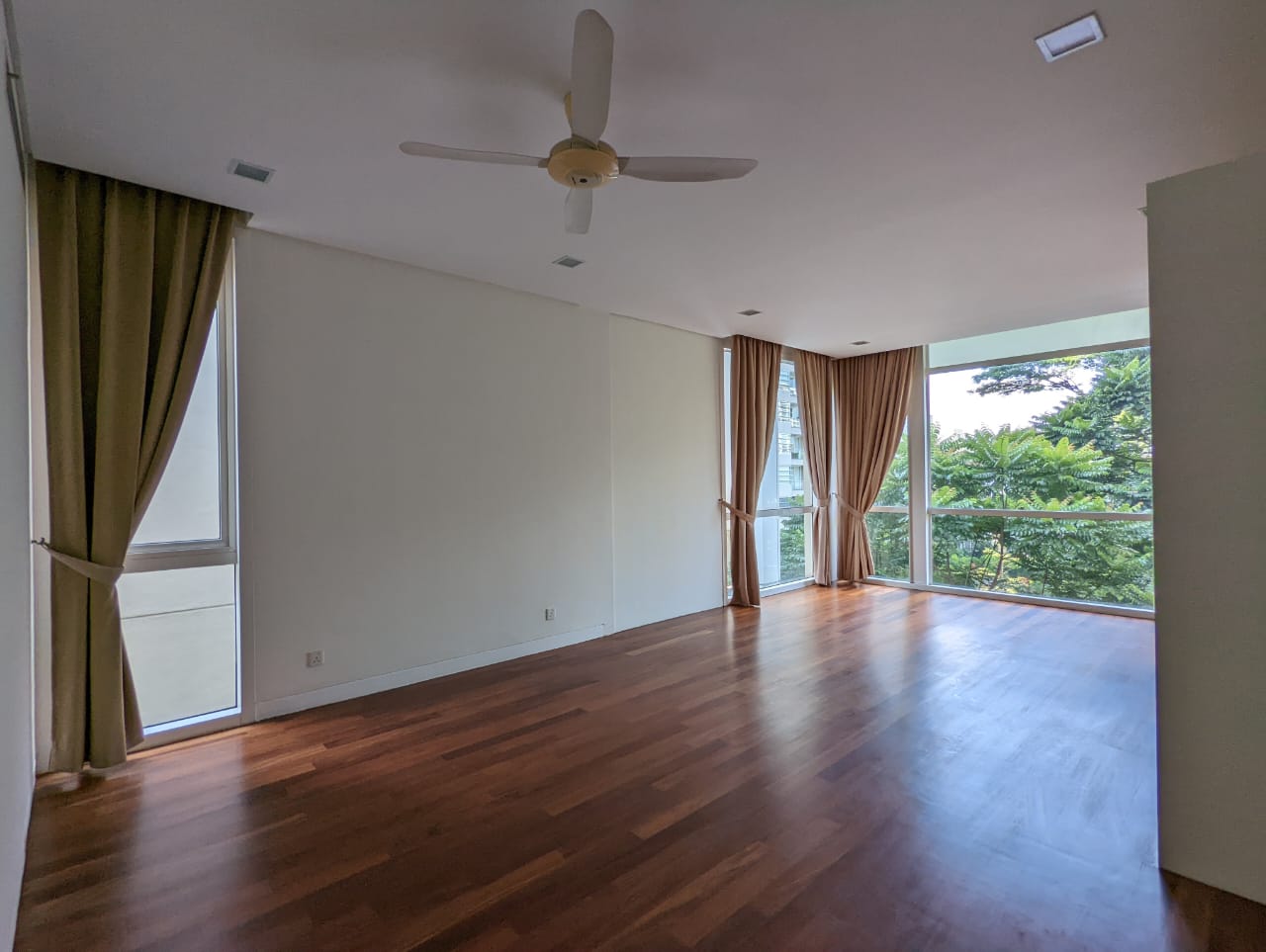 One Menerung Bangsar Town House - photo 10