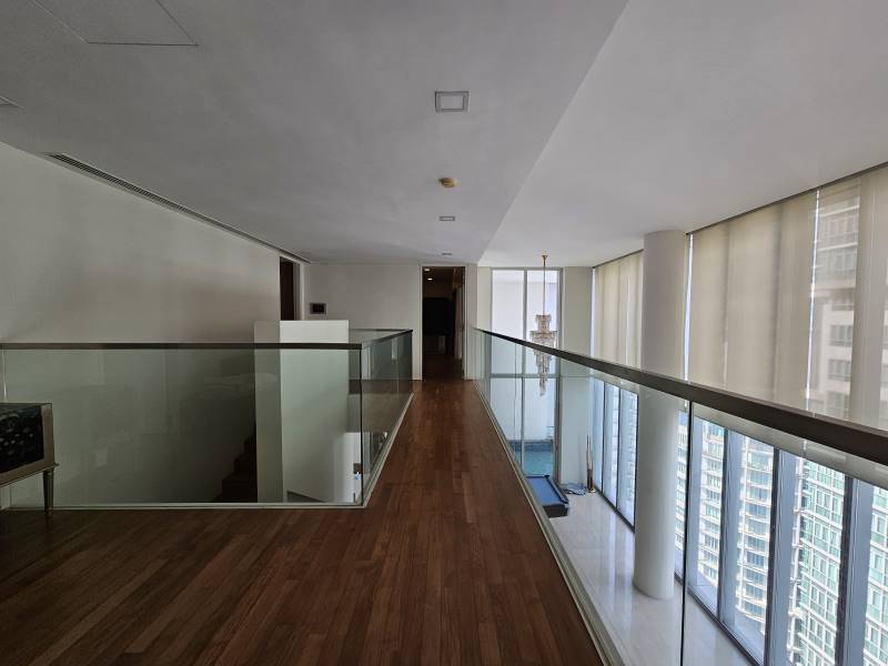 One KL KLCC Duplex Unit - photo 9