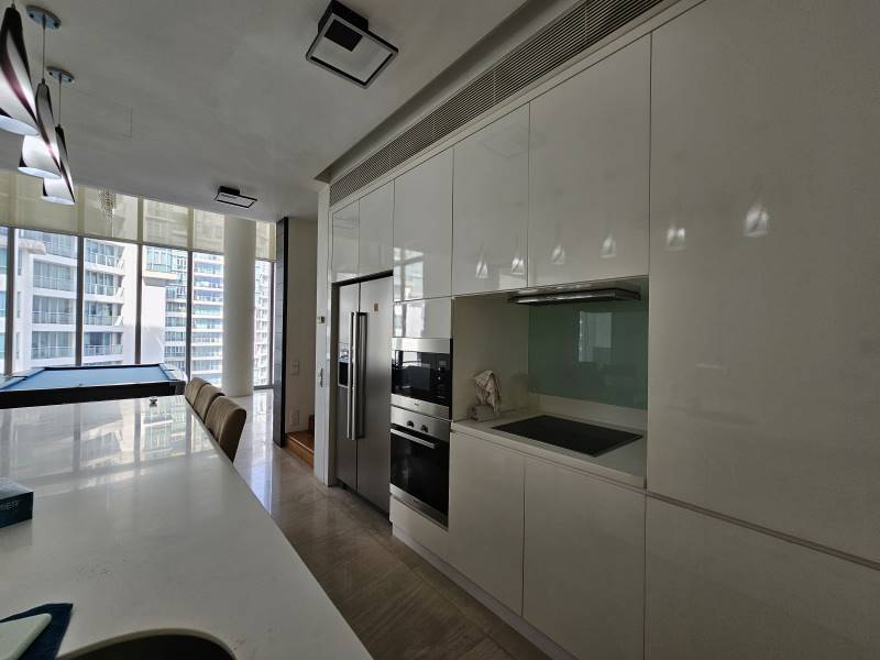 One KL KLCC Duplex Unit - photo 2