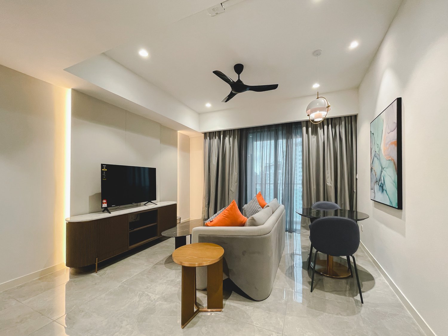 One Bedroom Unit in  The OOAK Suites and Residence