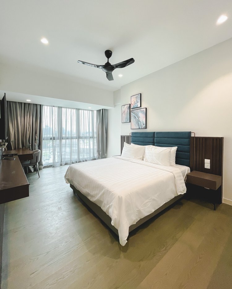 Two Bedroom Unit in The OOAK Suites and Residence - photo 8