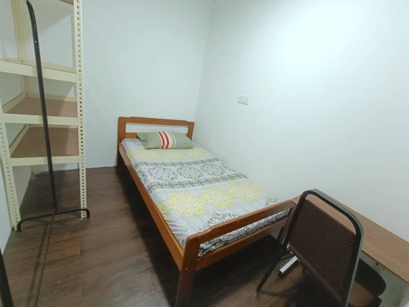 Single Room in TheKatil Cheras
