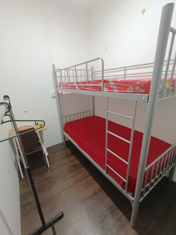 Twin Single Room in TheKatil Cheras