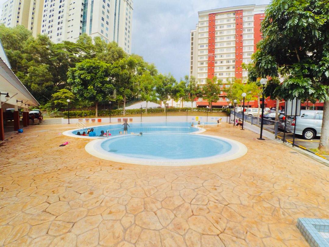 Lumayan Apartment Bandar Sri Permaisuri Cheras - photo 2