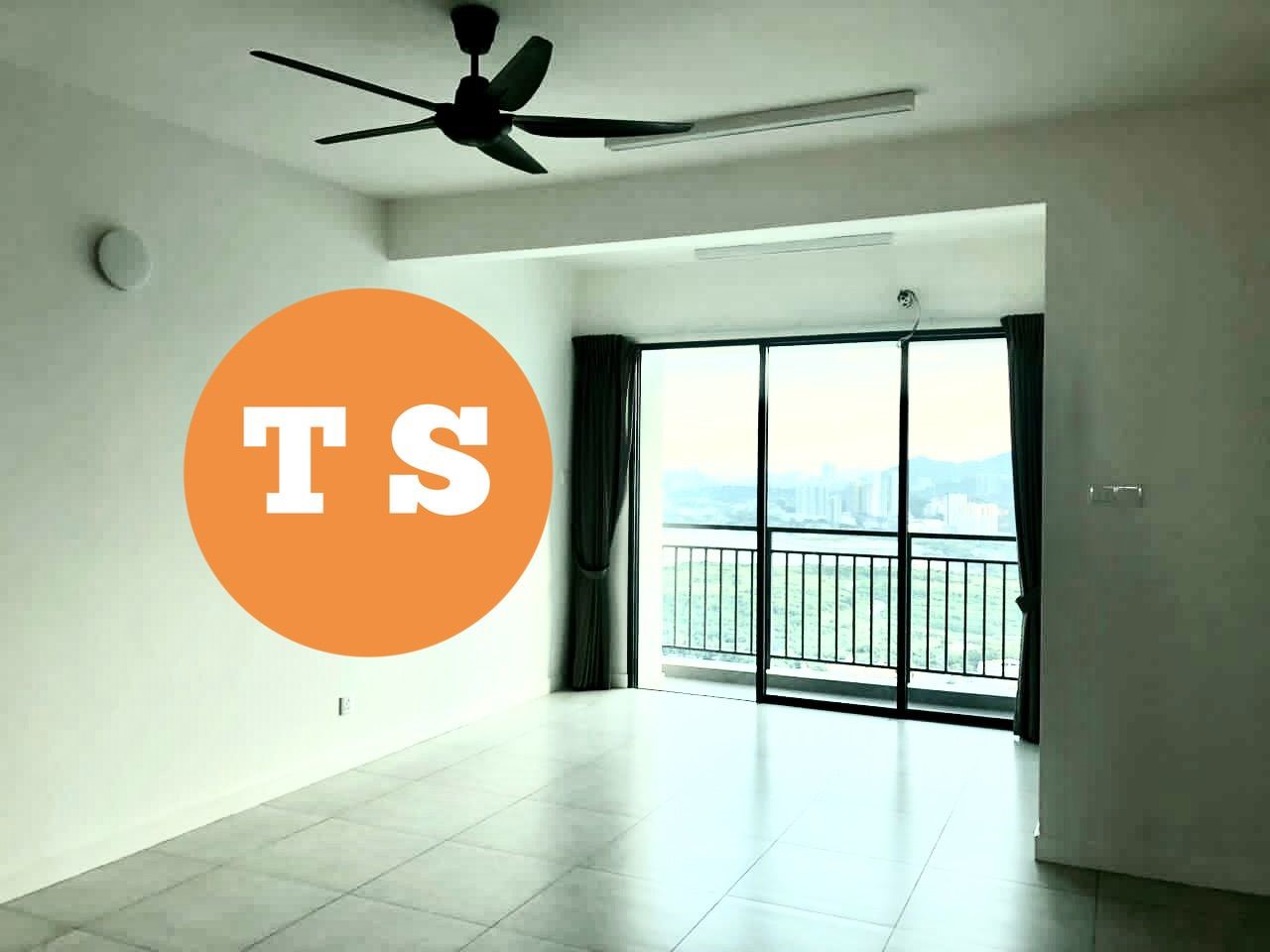 3 Residence - photo 1