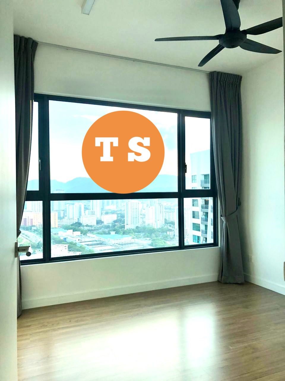 3 Residence - photo 4