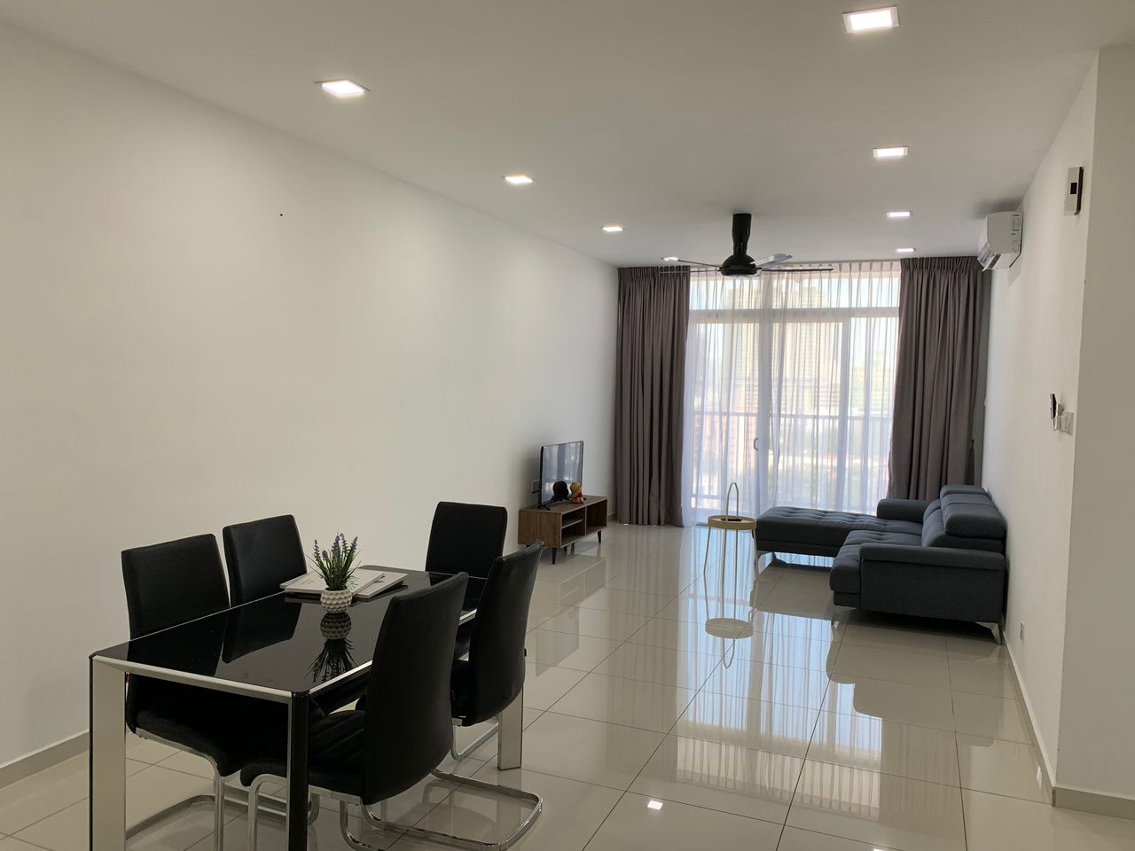 Sandiland 830k Renovated - photo 2