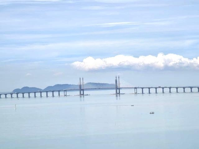 3 Residence 730k seaview - photo 2