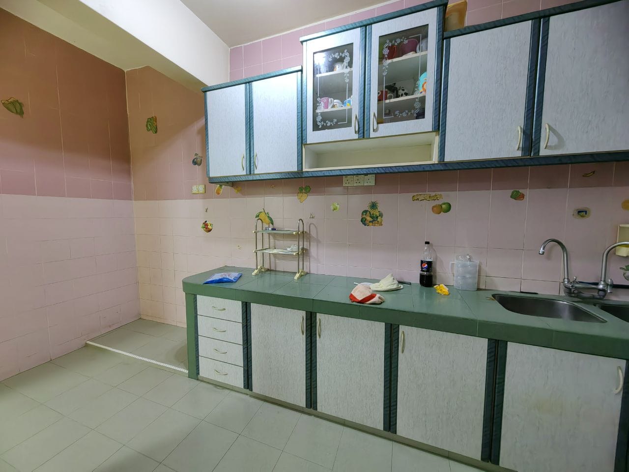 sl6 2sty terrace house 8728 sherene - photo 3