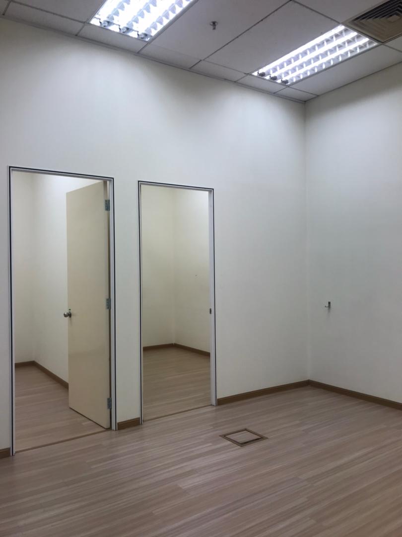 oval damansara chris - photo 3