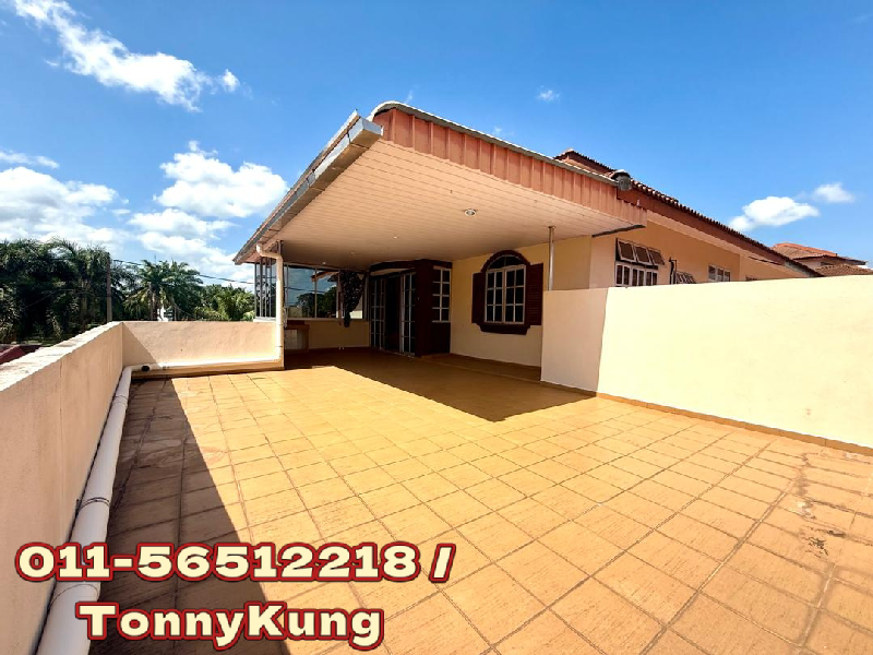 Lagenda Height 2.5 Double Storey Semi-D  - photo 4