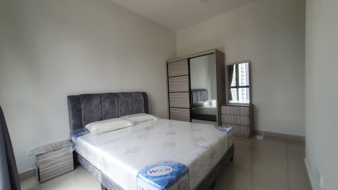 Platinum Arena Ktm Train Mid Valley Kl Sentral PJ - photo 4