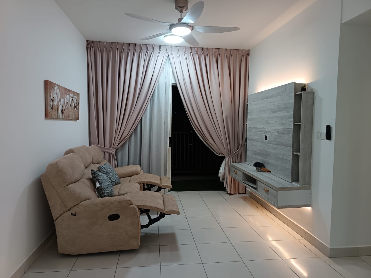Residensi Riamas Mid Valley Kl Sentral Train Pucho - photo 1