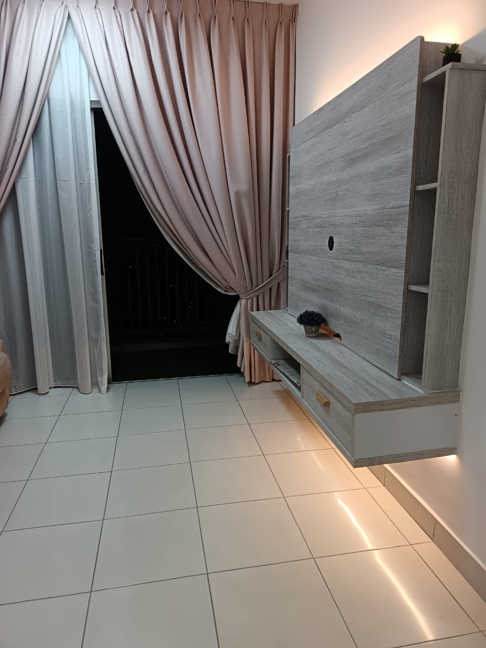 Residensi Riamas Mid Valley Kl Sentral Train Pucho - photo 3